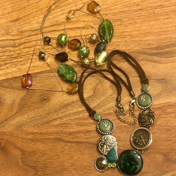 NWOT- 2 green boho necklaces - Picture 2 of 5